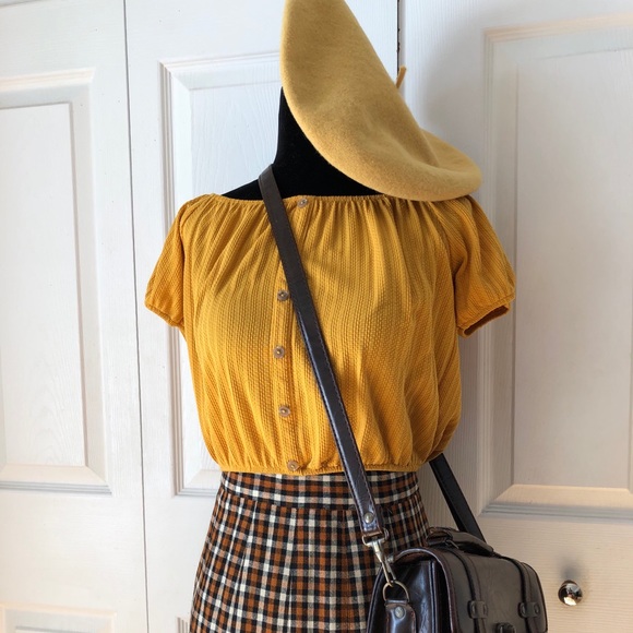 Yellow Puffy Sleeve Crop Top - Picture 2 of 5